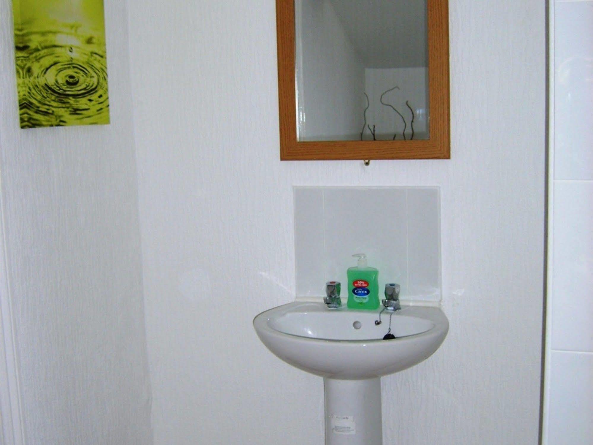 Trinity Guest House Hartlepool Dış mekan fotoğraf